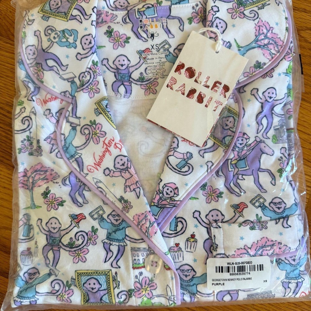 Roller Rabbit Georgetown 2025 print size XS. VERY RARE